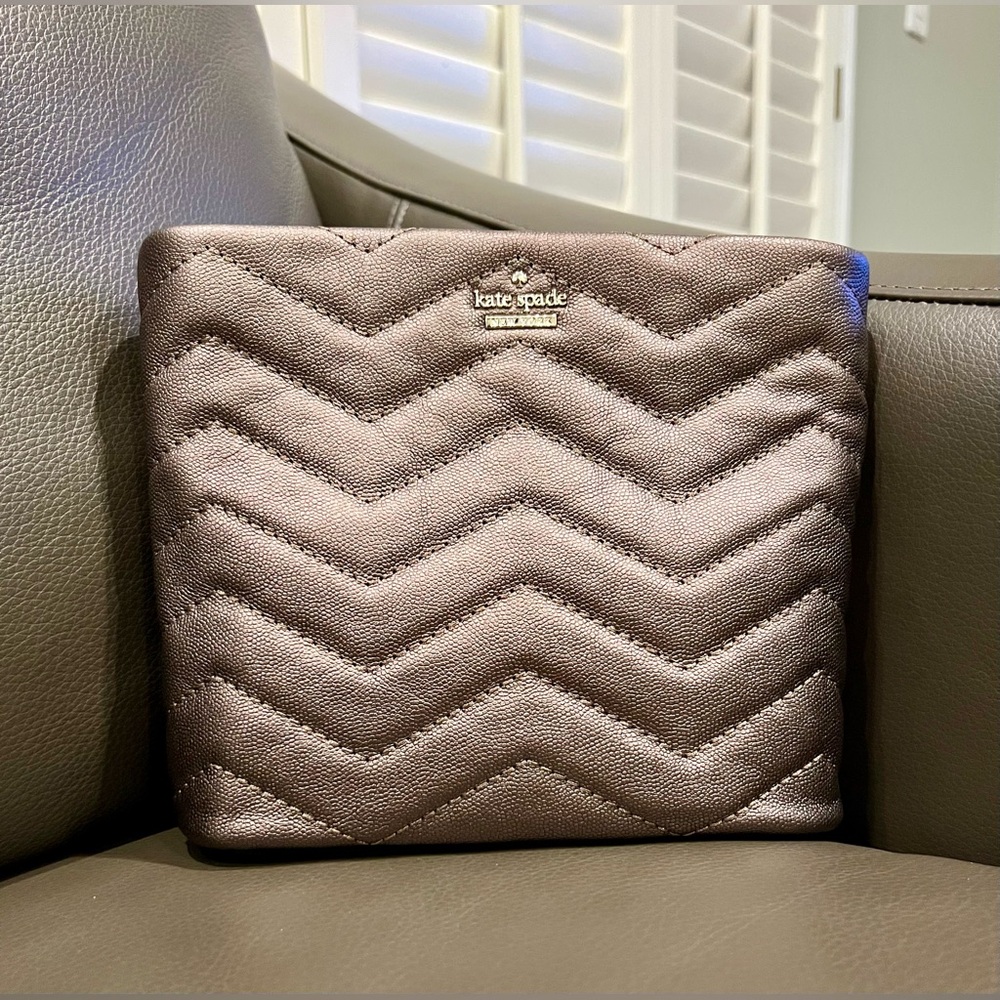 Kate Spade Reese Park Ellery Crossbody - Picture 4 of 10